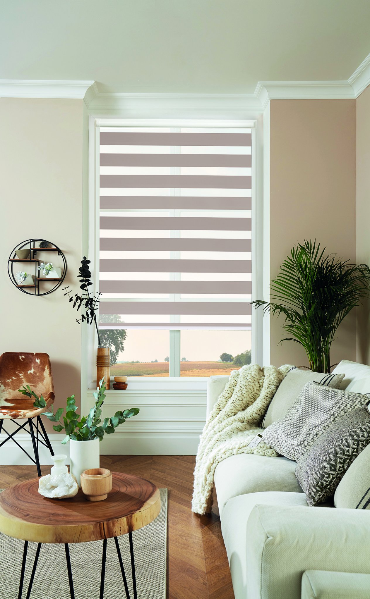 LL_2019_Perfect-Fit_Vision_Siena_Biscuit_Motorised_Mail - Vision Blinds